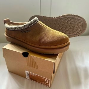 Koolaburra tan slippers NEW**